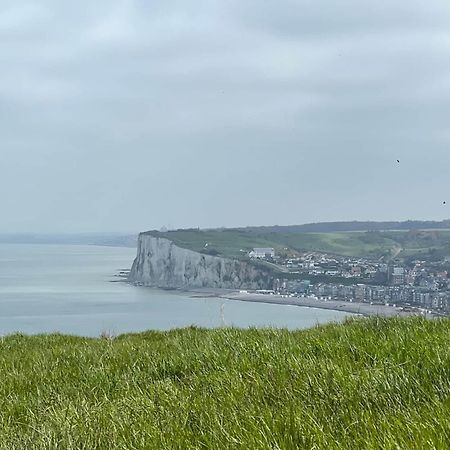 Caprices De Mer Appartement Avec Grand Balcon Et Vue A 300 M Plage, Apercu Mer, Lit Queen Size, Mers Les Bains Le Treport , Petit Dejeuner En Option, 2 Velos Fournis Zewnętrze zdjęcie